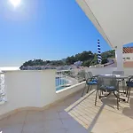 By The Sea - Makarska - 11432 דירה