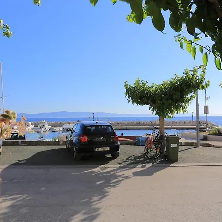 Apartments By The Sea Podgora, Makarska - 11432 Apartment