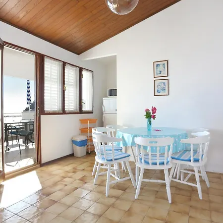 Apartment Apartments By The Sea Podgora, Makarska - 11432 *